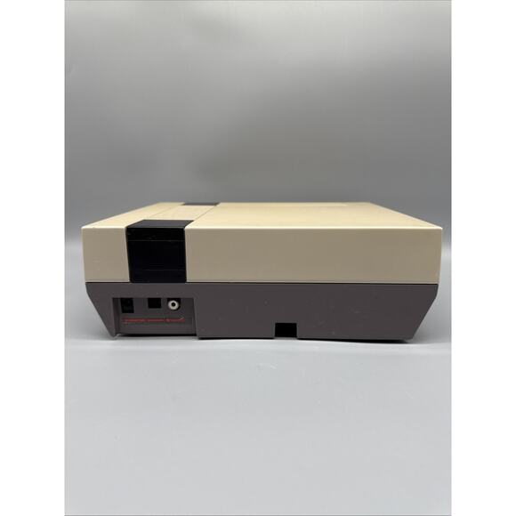 Nintendo NES 001 Entertainment System Console Bundle Tested Clean Original - Picture 5 of 11